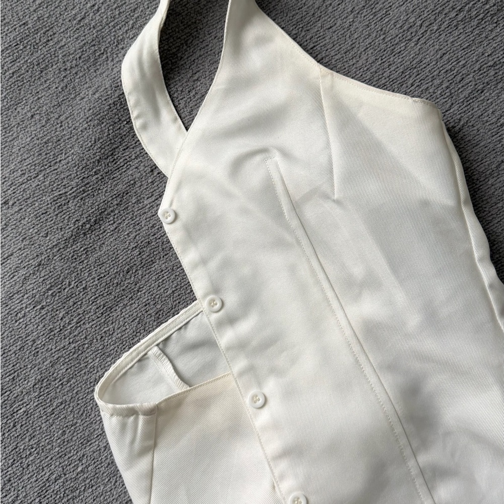 PrettyLittleThing Shirt - Picture 3 of 3